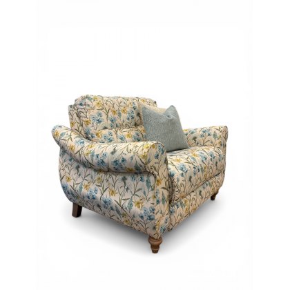 Kira Love Seat