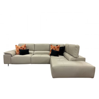Bethany Corner Chaise in Cream