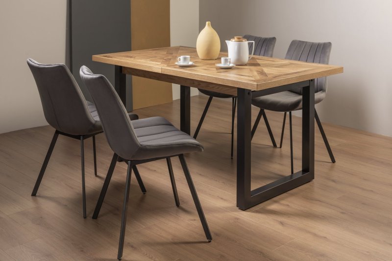 Bentley Design Invictus 4-6 Dining Table Set (Fontana Chairs in Grey)