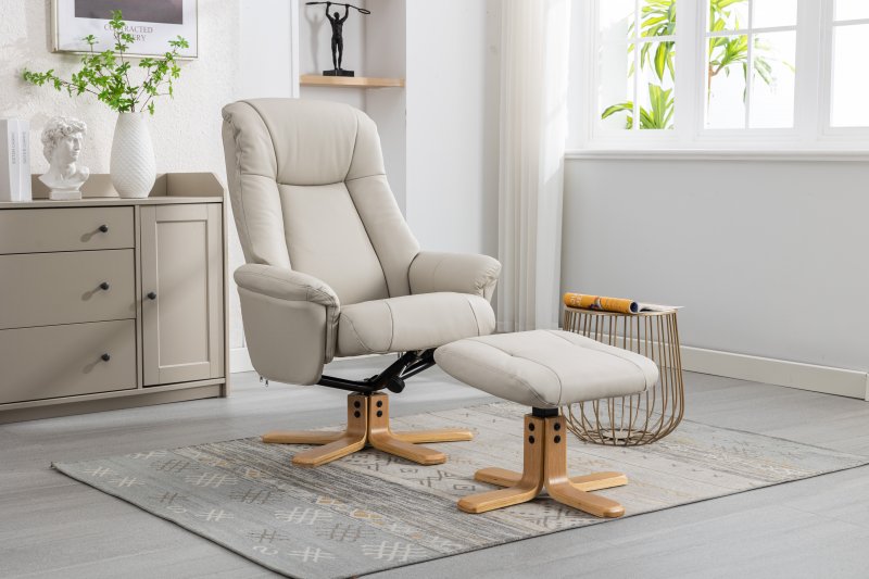 Hope Swivel Chair
