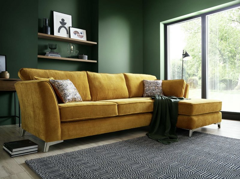 Isha (Milano Range) Chaise