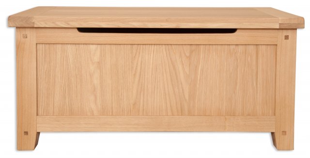 Beachcroft Beachcroft Light Oak Blanket Box