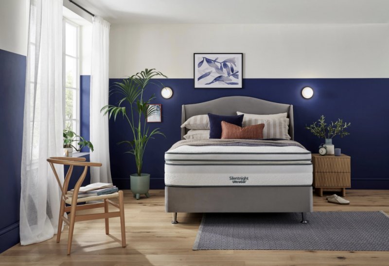 Silentnight Ultra Gel Ember Premium Divan & Mattress Set